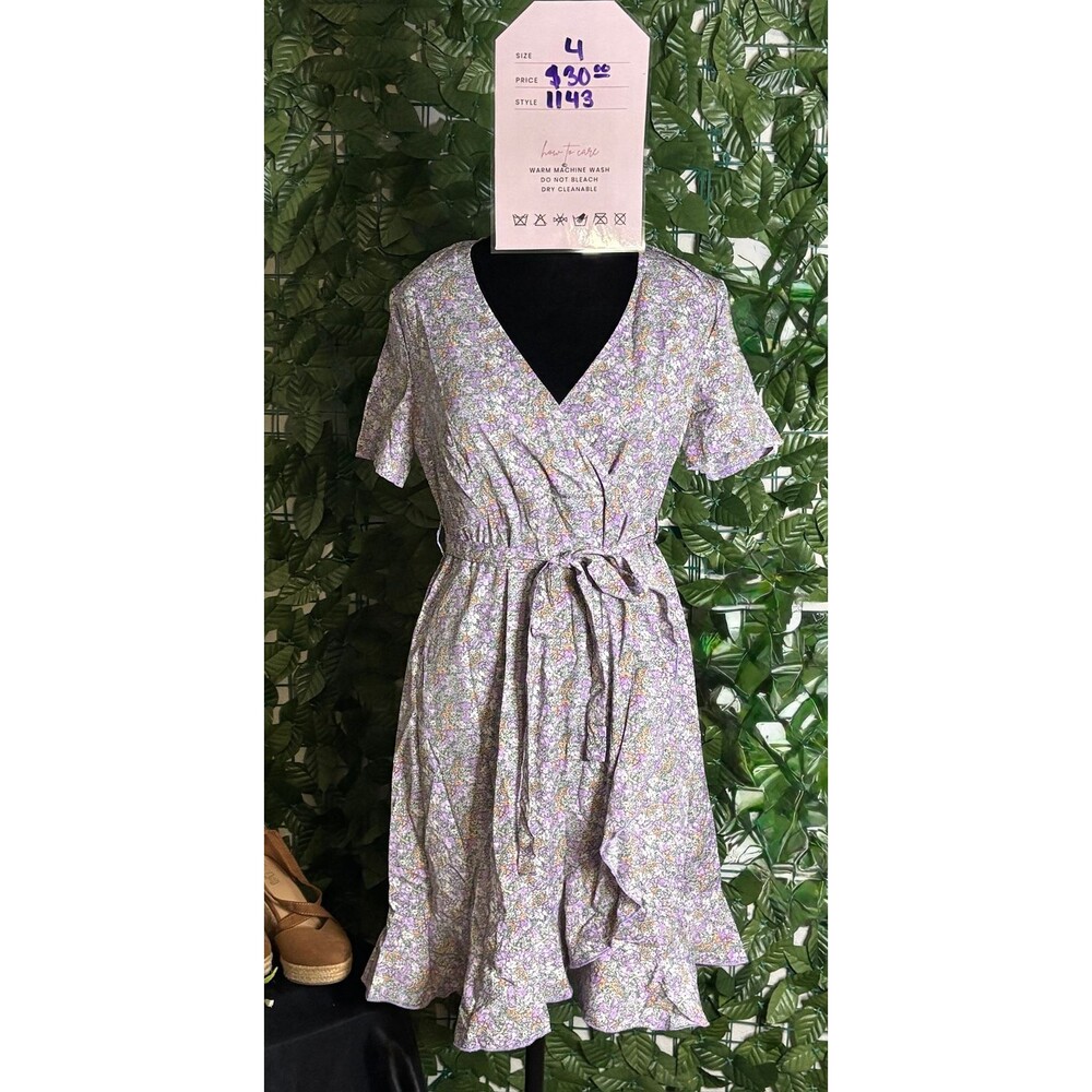 Maternity - Women's Lavender Floral Wrap Dress with Tie Waist